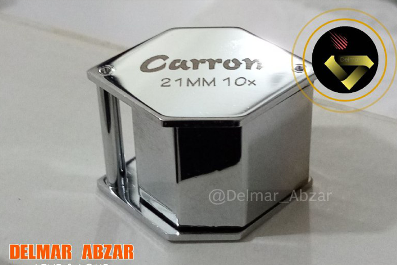 ذره‌بین جواهرشناسی